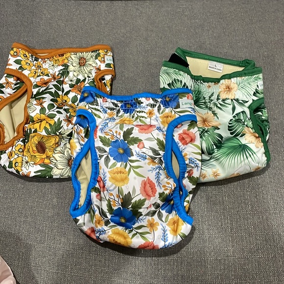 Langsprit Floral Large 3 Pair of Washable female Reuseable Dog Diapers n… - Picture 6 of 15